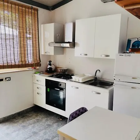 Casa Vacanza Athena Torre Pali
